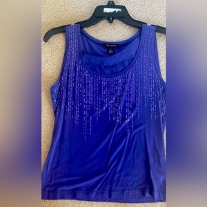 Sleeveless T shirt